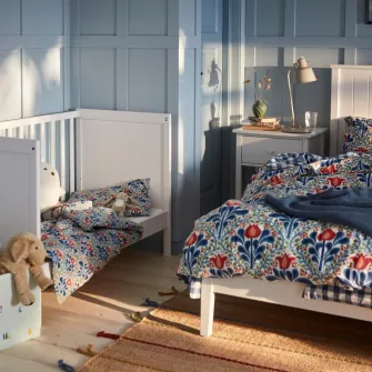 IKEA SATERVIDE Husa pilota+1 fata perna patut, alb albastru/model floral, 110x125/35x55 cm