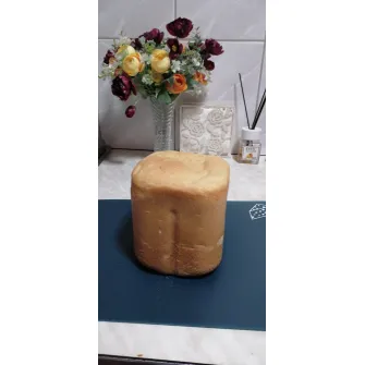 Masina de paine Heinner PastryChef 550 HBM-915WH, 550W, capacitate 700-900g, 15 programe, Alb