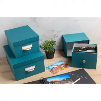 Cutie cu 1 sertar pentru fotografii Exacompta OfficeByMe, carton 3mm, Buton auriu, livrat cu 4 separatoare, Certificare FSC, 17,7x14x13,5 cm, Albastru