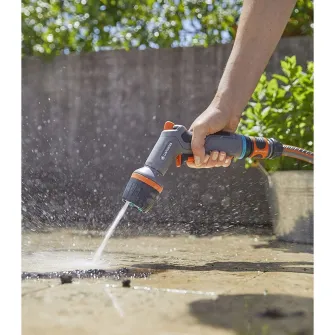 Pistol pentru curatare Gardena Comfort EcoPulse, rezistent la inghet, 3 modele de pulverizare, 18304